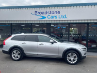 VOLVO V90 CROSS COUNTRY