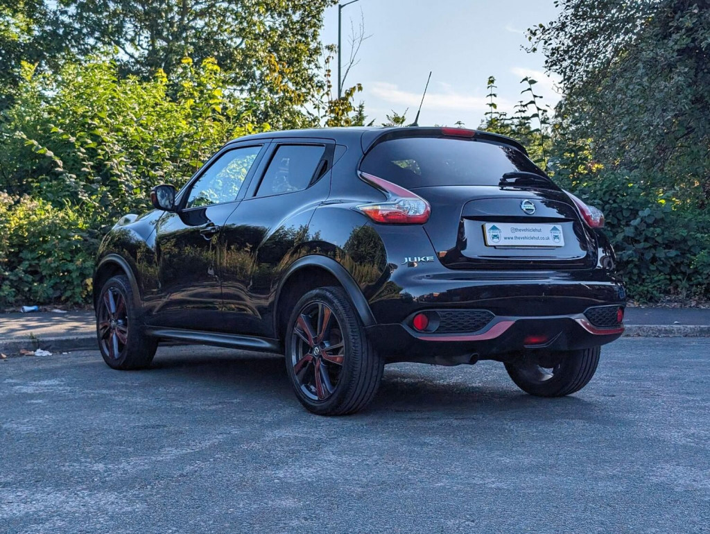NISSAN JUKE