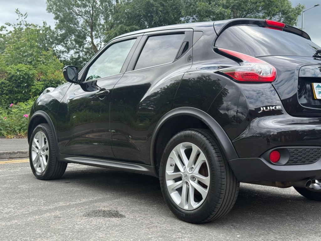 NISSAN JUKE