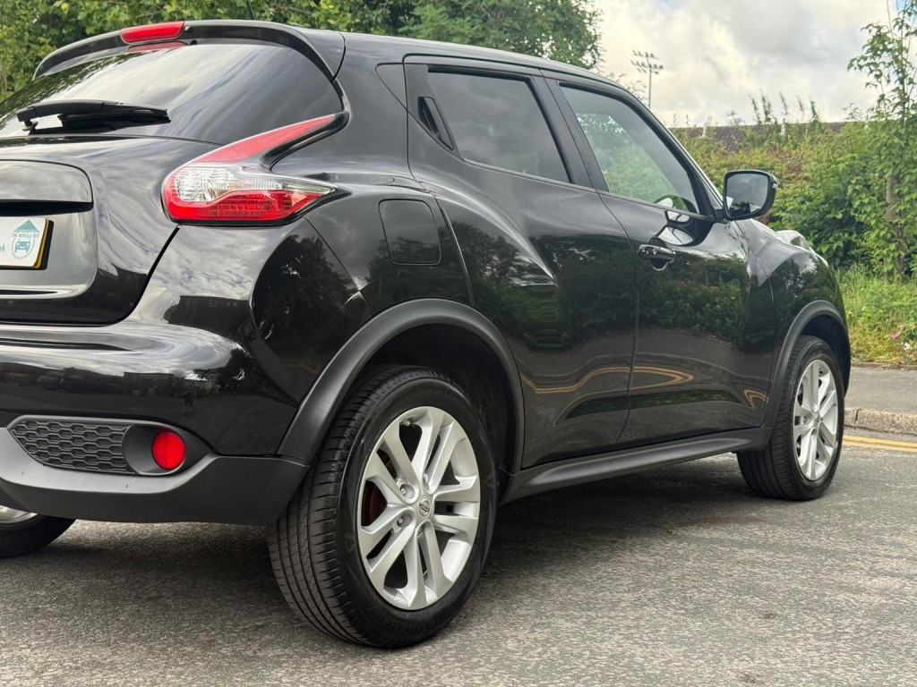 NISSAN JUKE