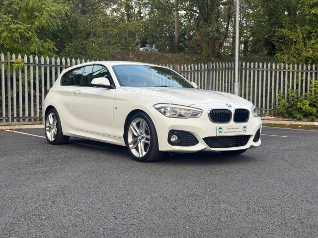 BMW 1 SERIES