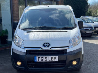 TOYOTA PROACE
