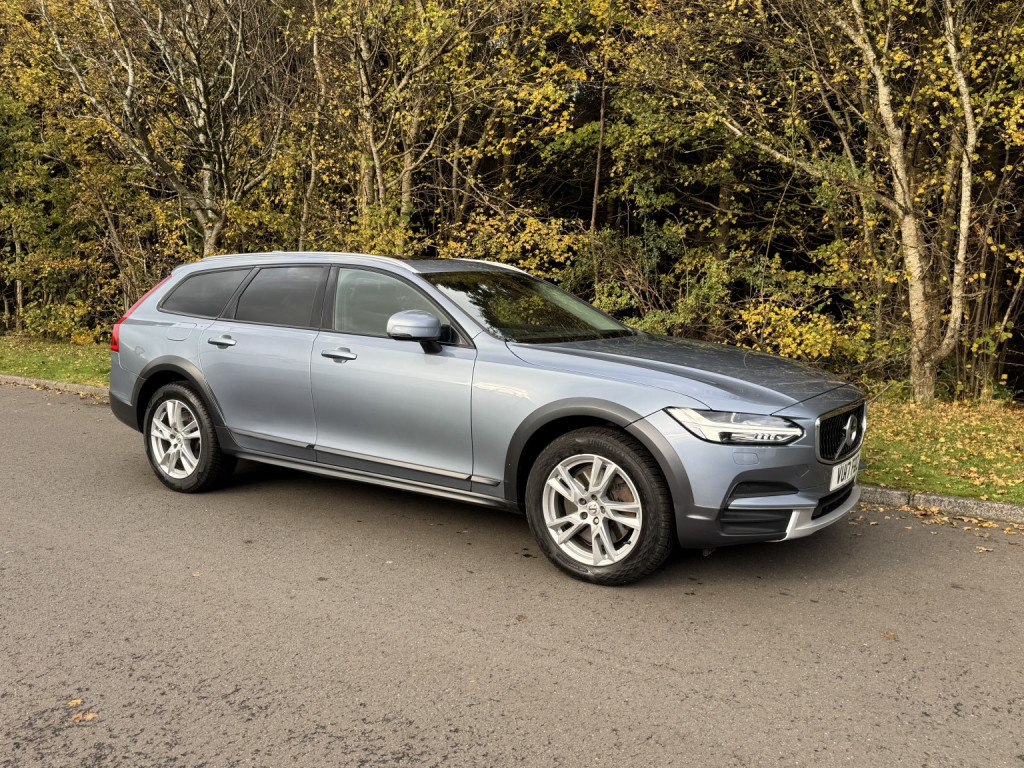 View VOLVO V90 CROSS COUNTRY 2.0 Cross Country D4 AWD