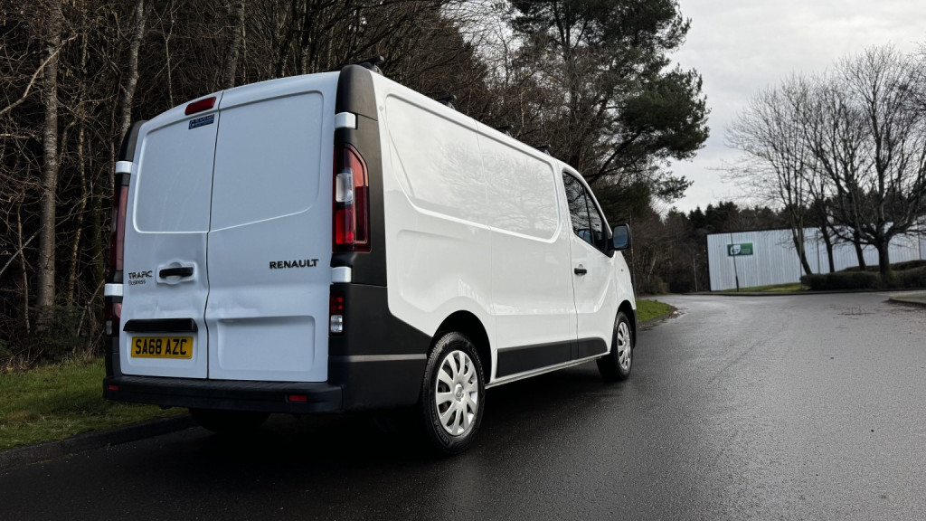 View RENAULT TRAFIC 1.6 SL27 dCi 120 Business Euro 6