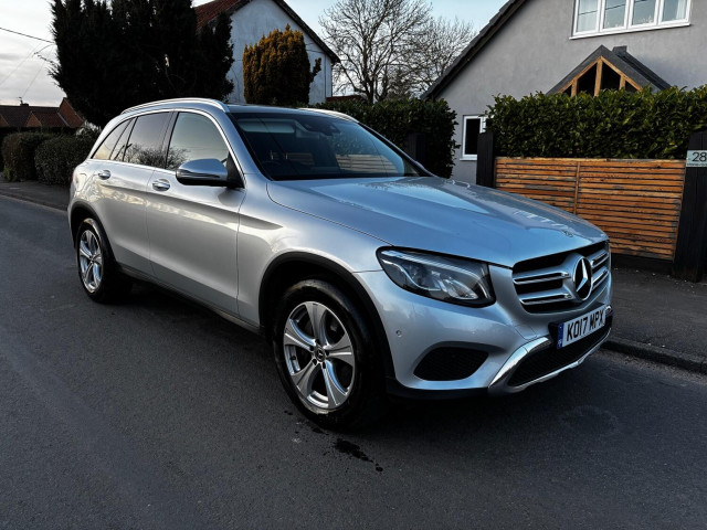 MERCEDES-BENZ GLC