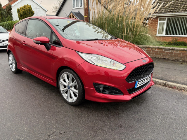 FORD FIESTA