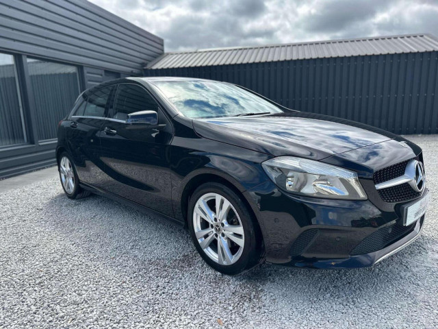 MERCEDES-BENZ A CLASS 1.6 A180 Sport (Executive) Euro 6 (s/s) 5dr