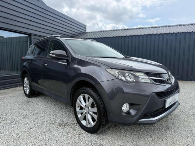 TOYOTA RAV4 2.2 D-4D Invincible 4WD Euro 5 5dr