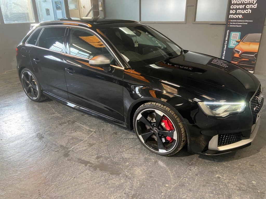 View AUDI RS3 2.5 TFSI Sportback S Tronic quattro Euro 6 (s/s) 5dr (Nav)