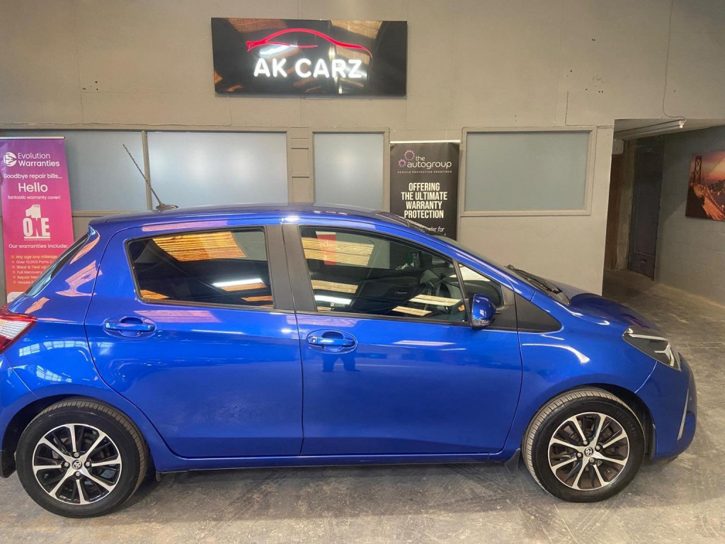 View TOYOTA YARIS 1.5 VVT-i Icon Tech Euro 6 5dr