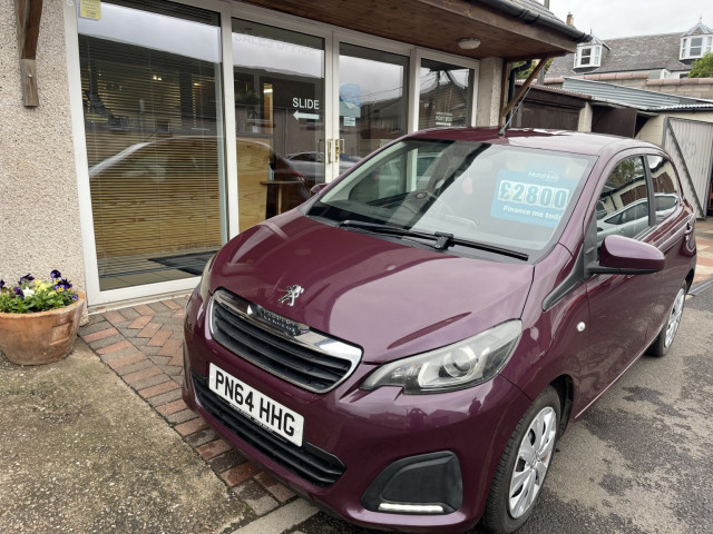PEUGEOT