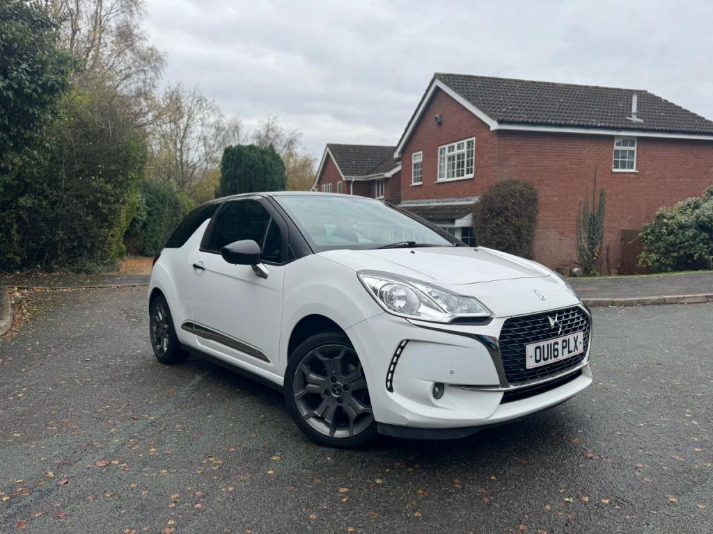 View DS AUTOMOBILES DS 3 1.2 PureTech Elegance