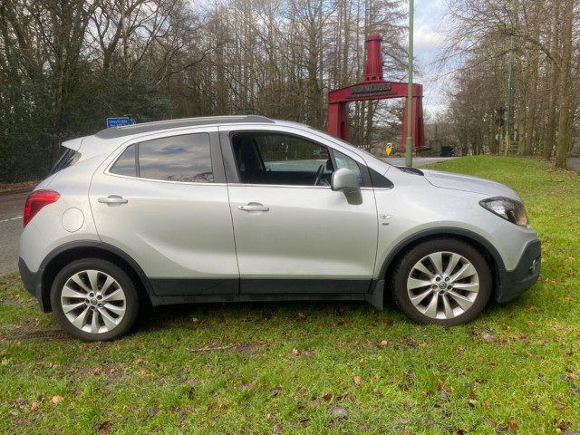 VAUXHALL MOKKA