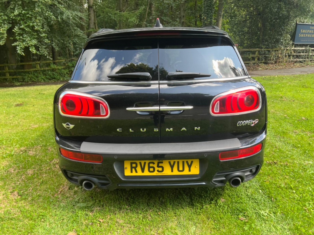 MINI CLUBMAN