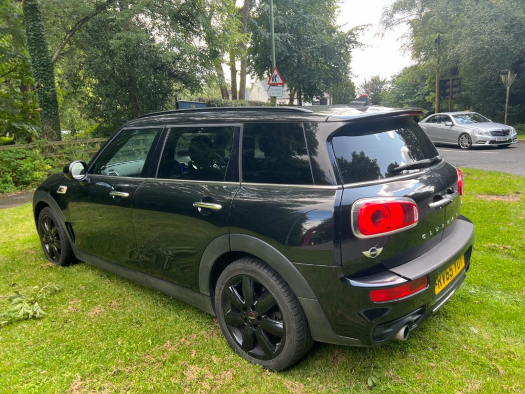MINI CLUBMAN