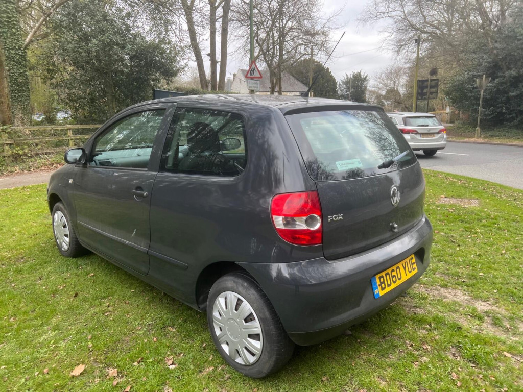 VOLKSWAGEN FOX