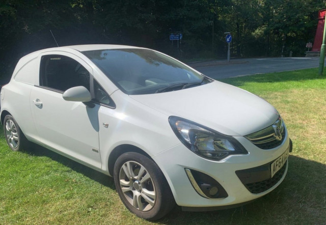 VAUXHALL CORSA
