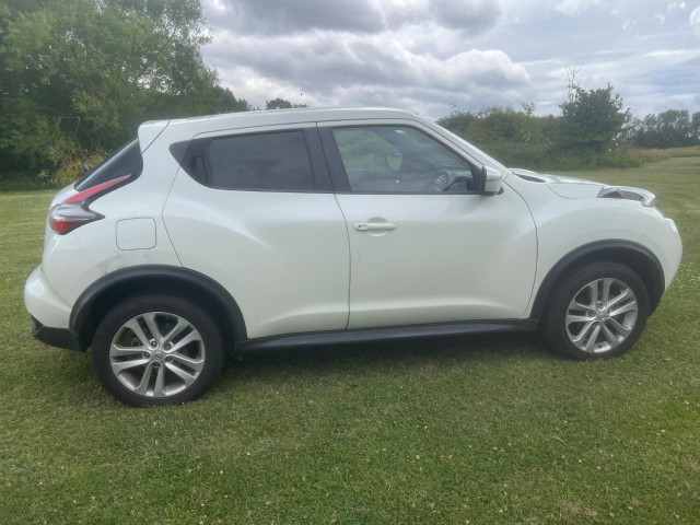 NISSAN JUKE