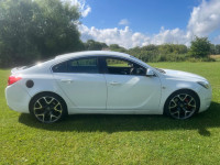 VAUXHALL INSIGNIA