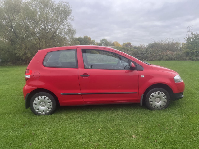 VOLKSWAGEN FOX