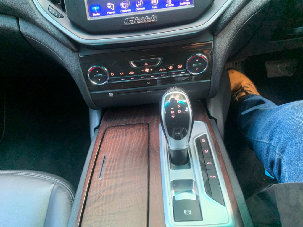 MASERATI GHIBLI