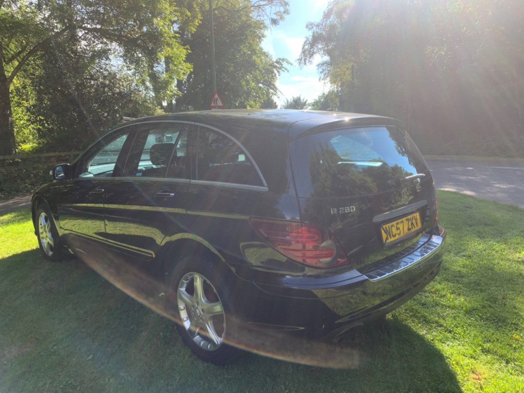 MERCEDES-BENZ R CLASS