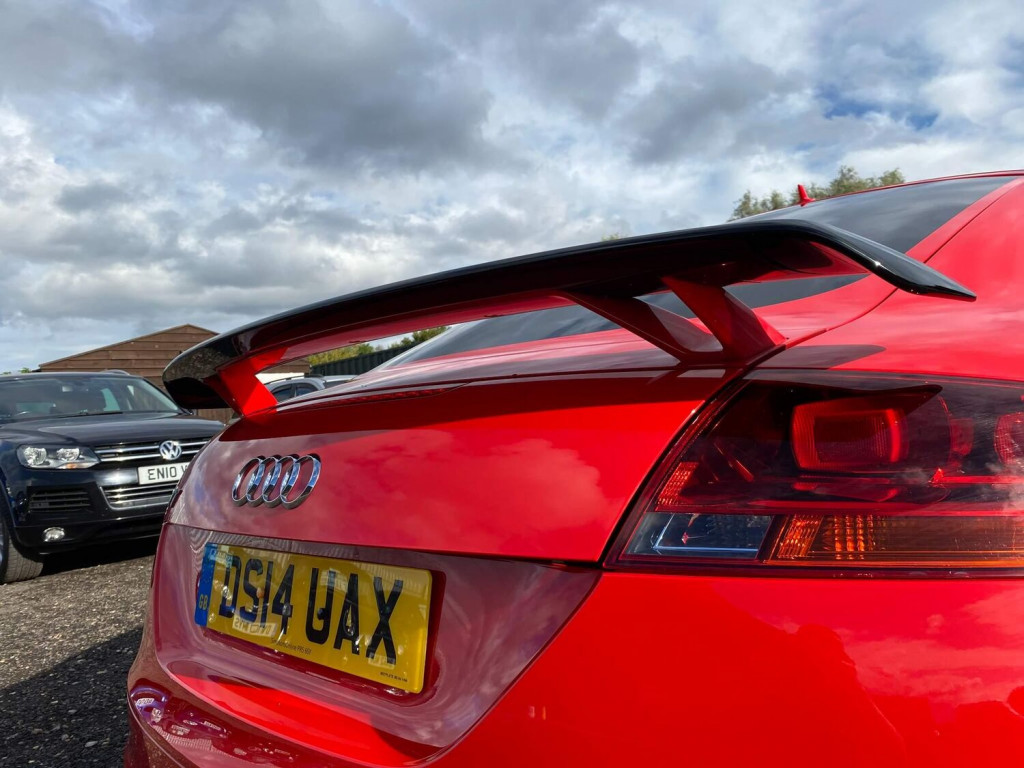 AUDI TT