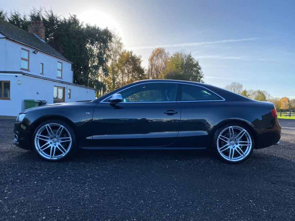AUDI S5