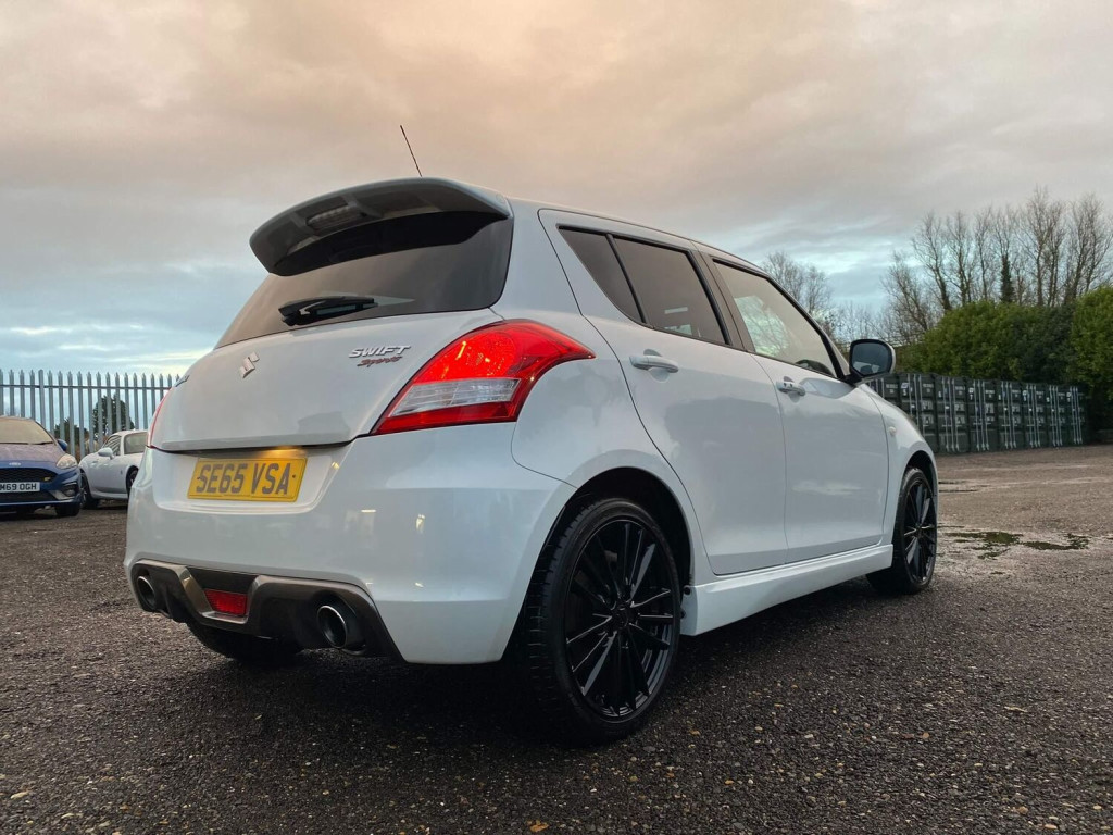 View SUZUKI SWIFT 1.6 Sport Euro 6 5dr (SNav)