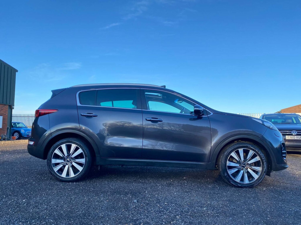 View KIA SPORTAGE 1.7 CRDi 4 Euro 6 (s/s) 5dr