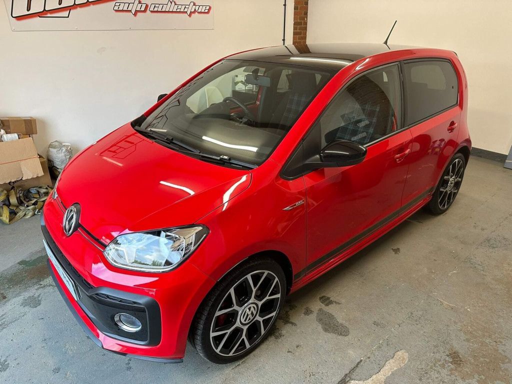 VOLKSWAGEN UP