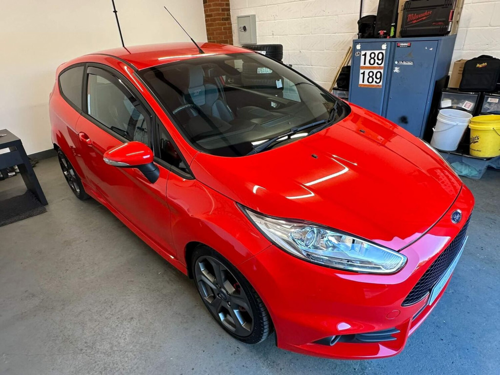 FORD FIESTA