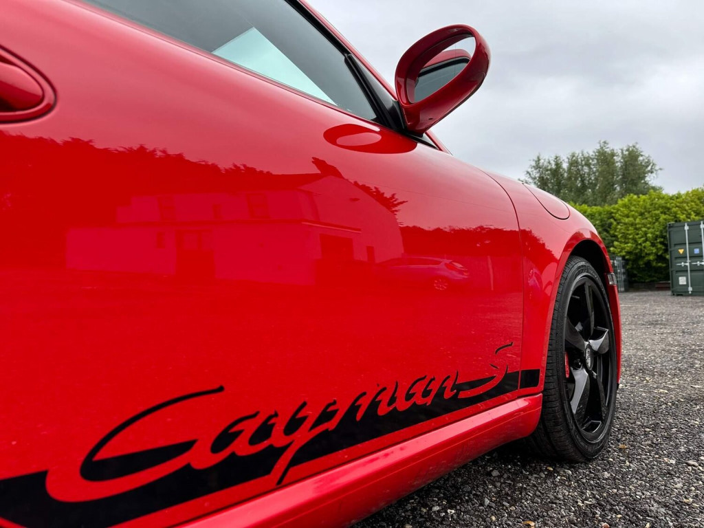 PORSCHE CAYMAN