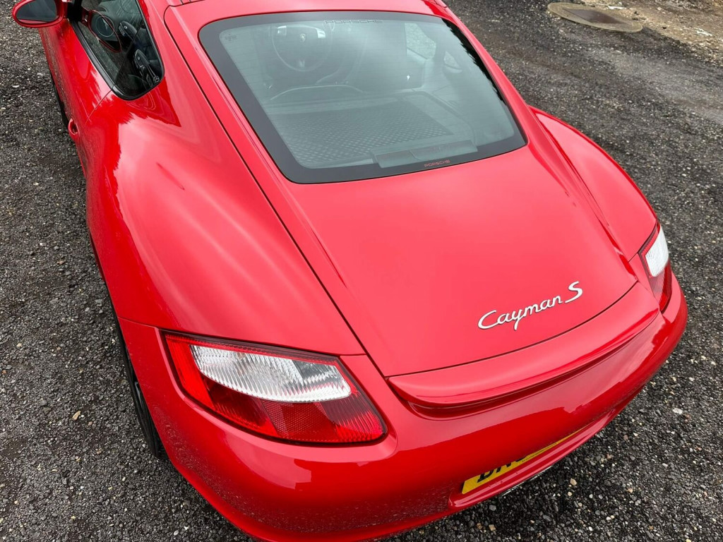 PORSCHE CAYMAN