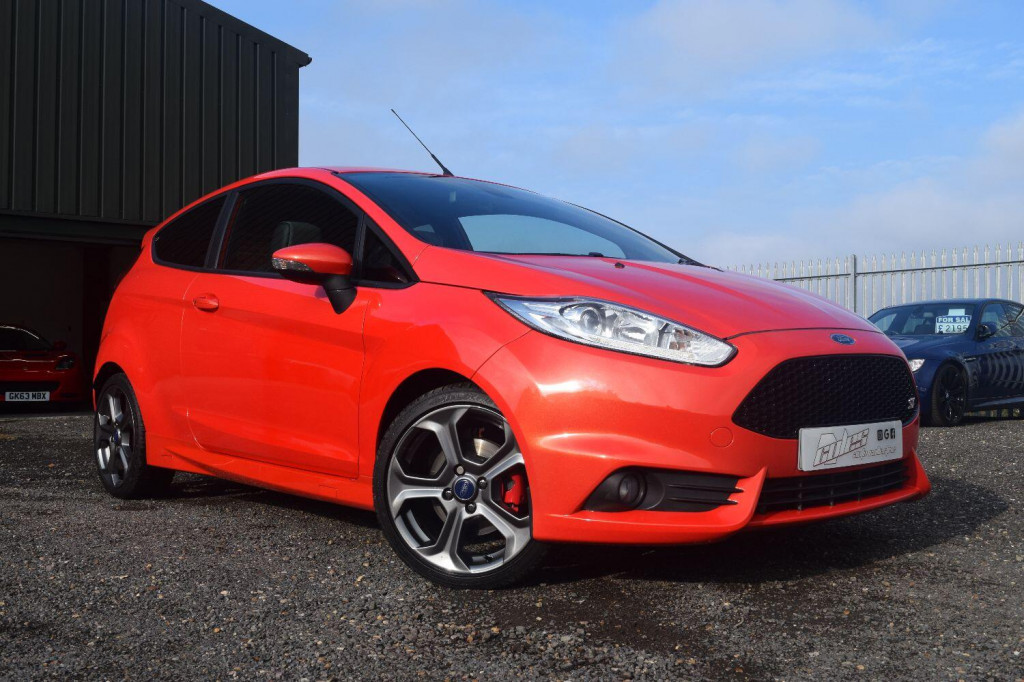 View FORD FIESTA 1.6T EcoBoost ST-2 Euro 5 3dr
