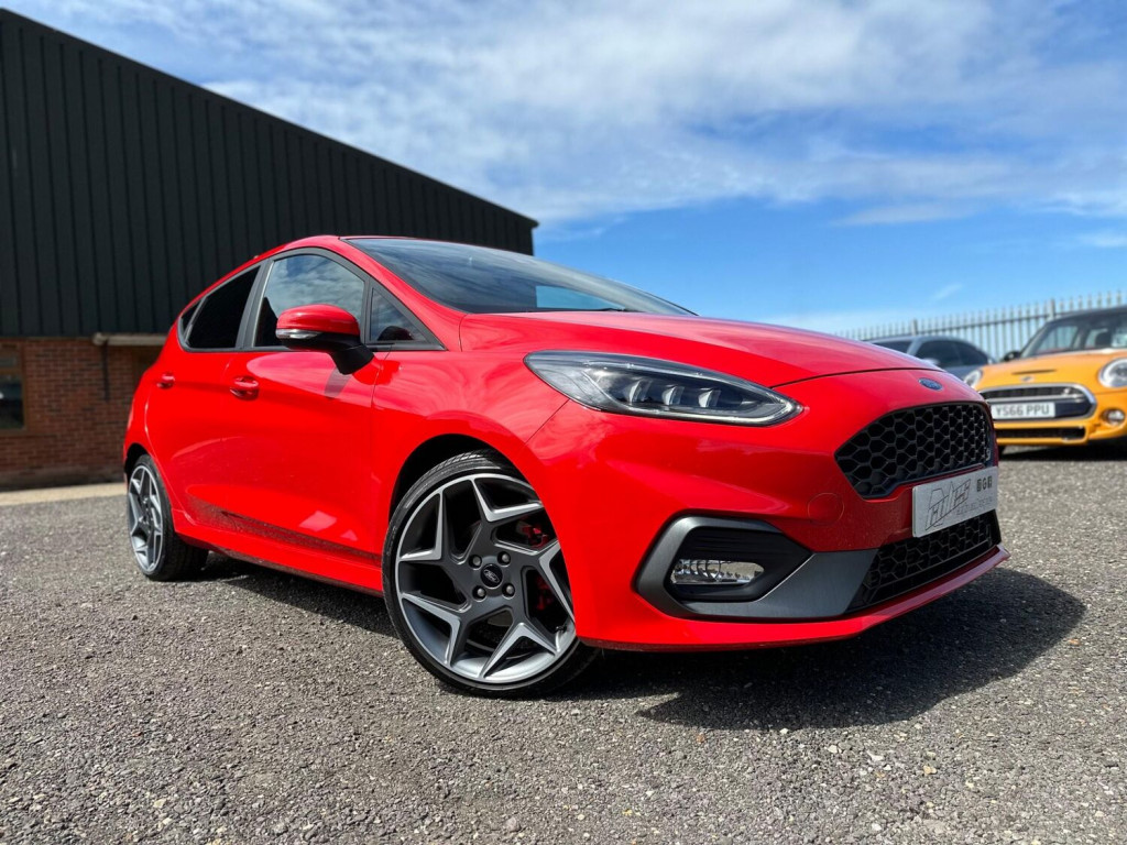 View FORD FIESTA 1.5T EcoBoost ST-3 Euro 6 5dr