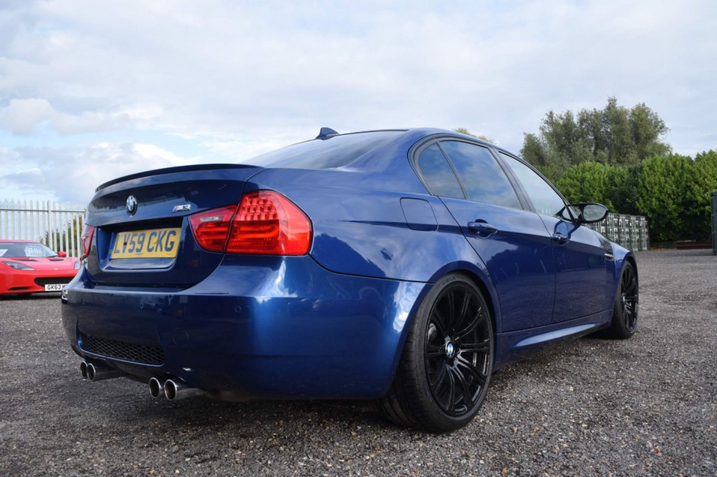 View BMW M3 4.0 iV8 DCT Euro 4 4dr