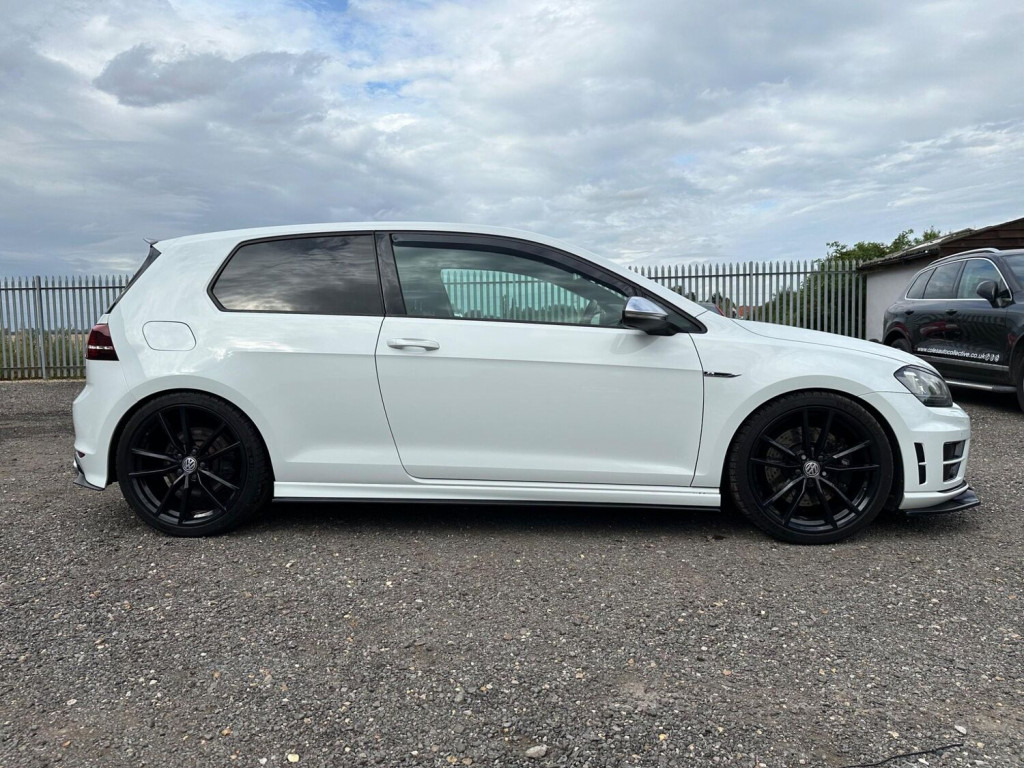 View VOLKSWAGEN GOLF 2.0 TSI BlueMotion Tech R 4Motion Euro 6 (s/s) 3dr