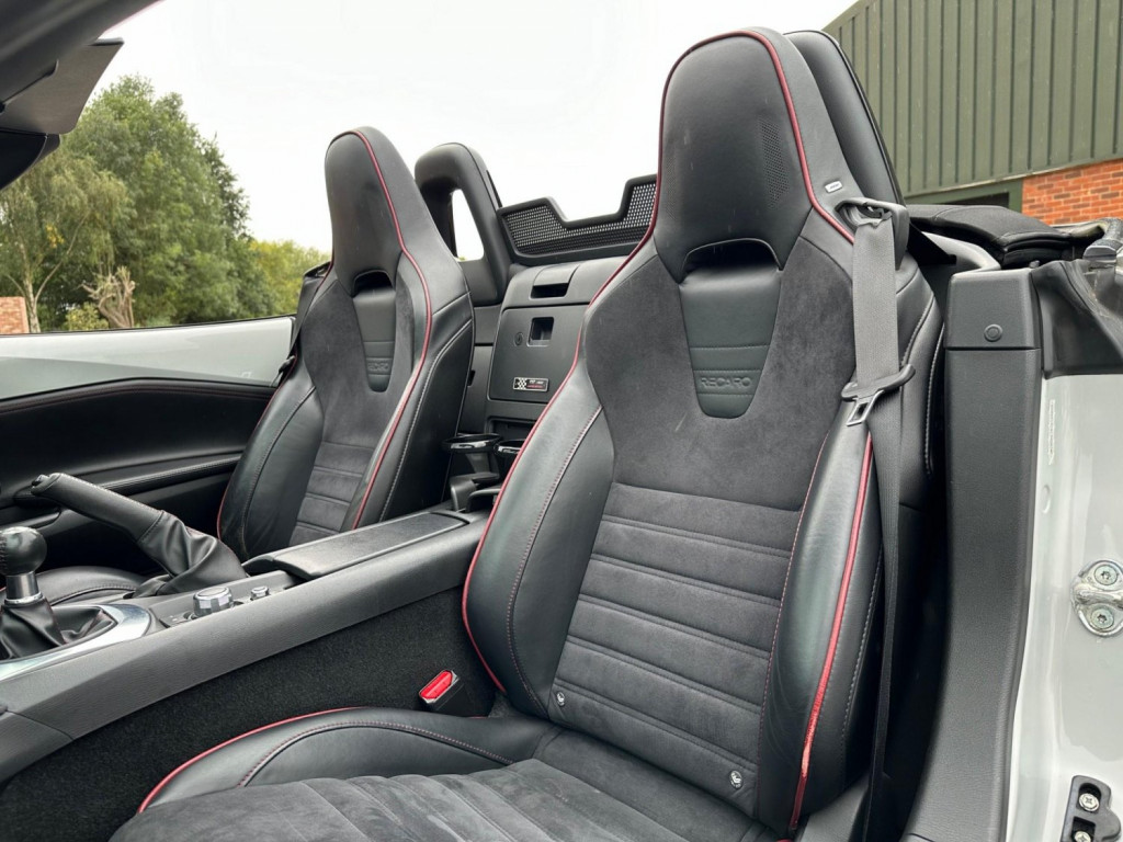 MAZDA MX-5