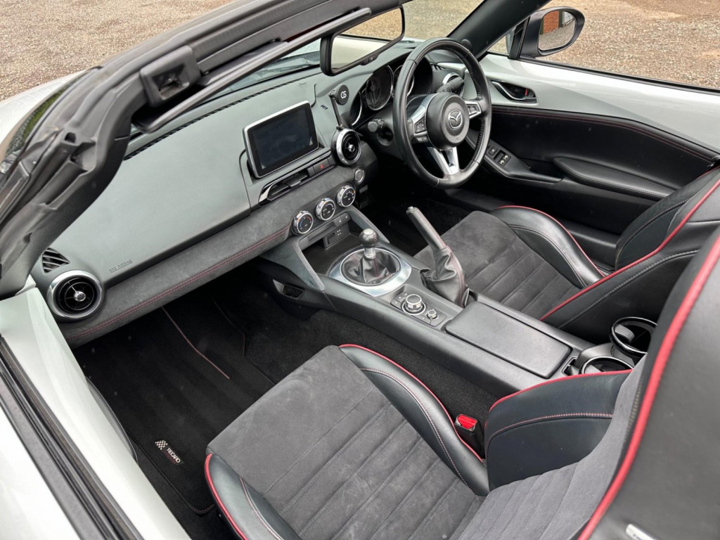 MAZDA MX-5