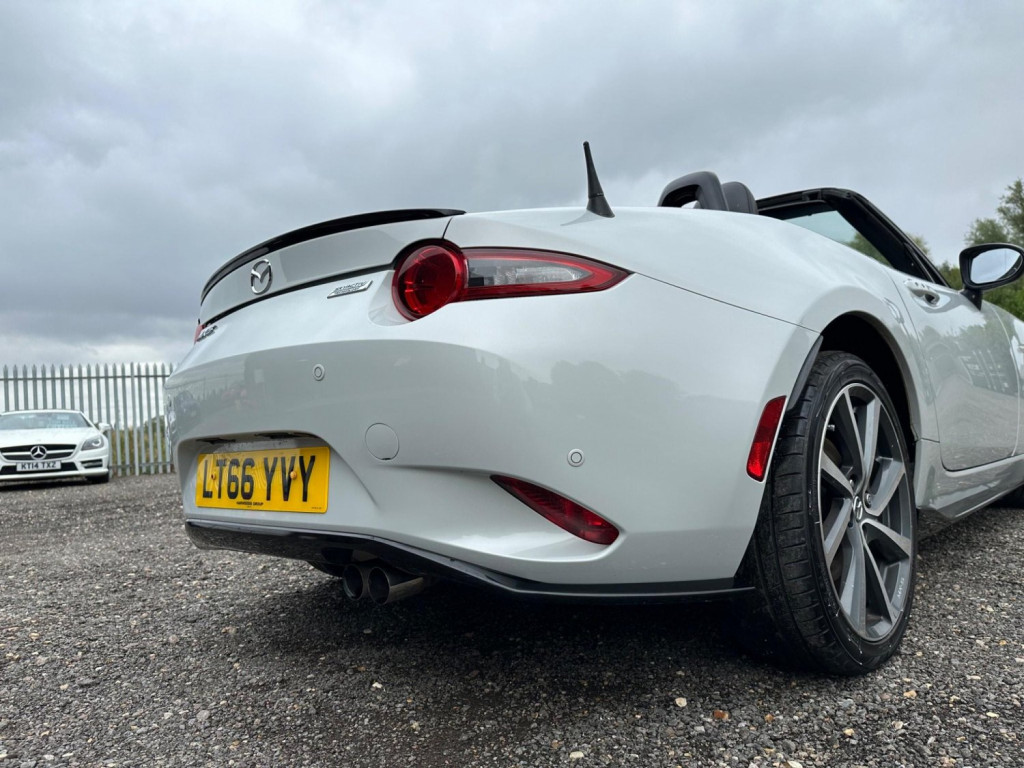 MAZDA MX-5