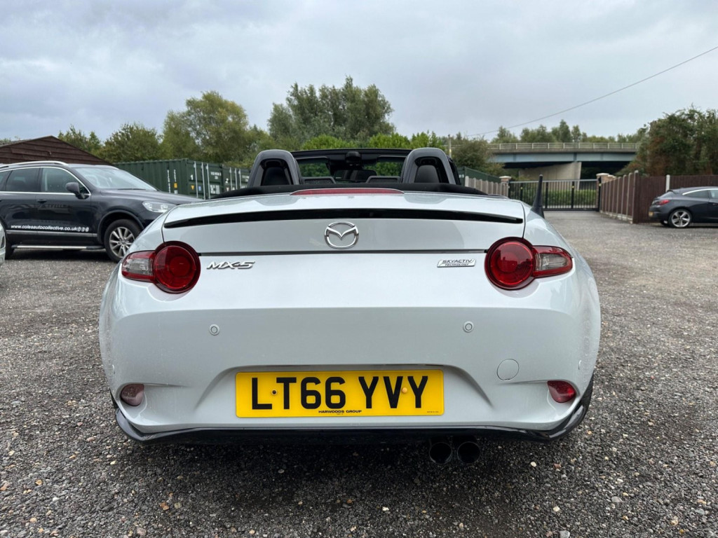 MAZDA MX-5