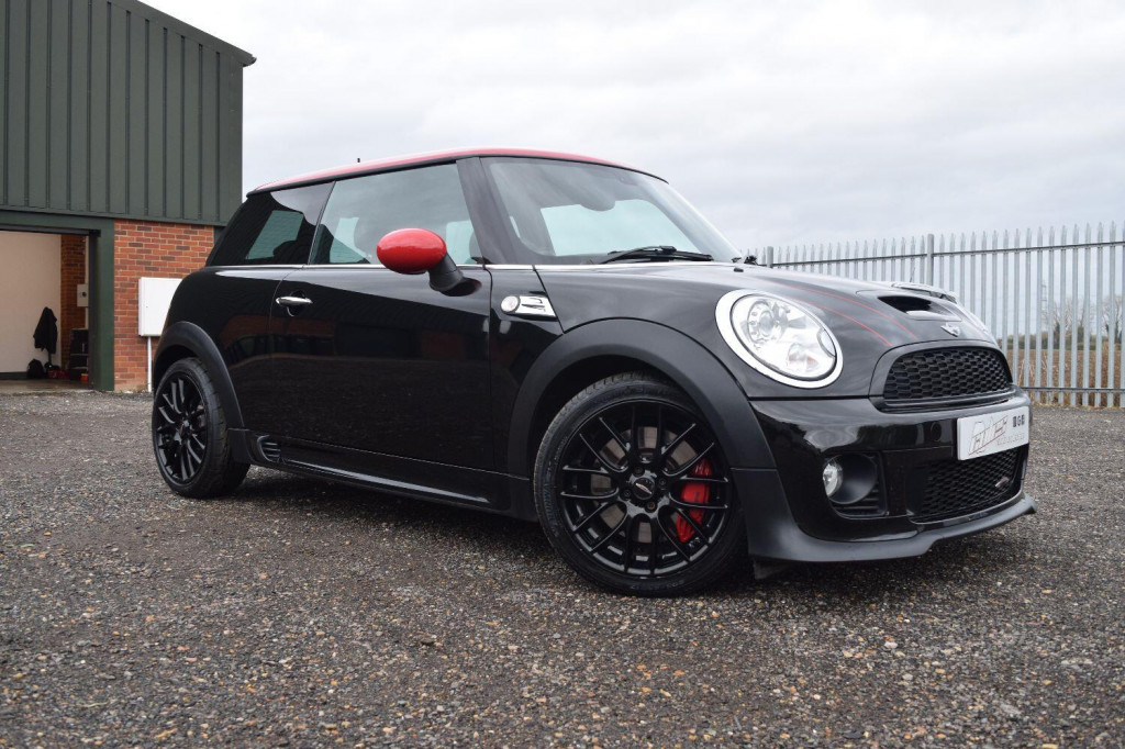 View MINI HATCH 1.6 John Cooper Works Hatch