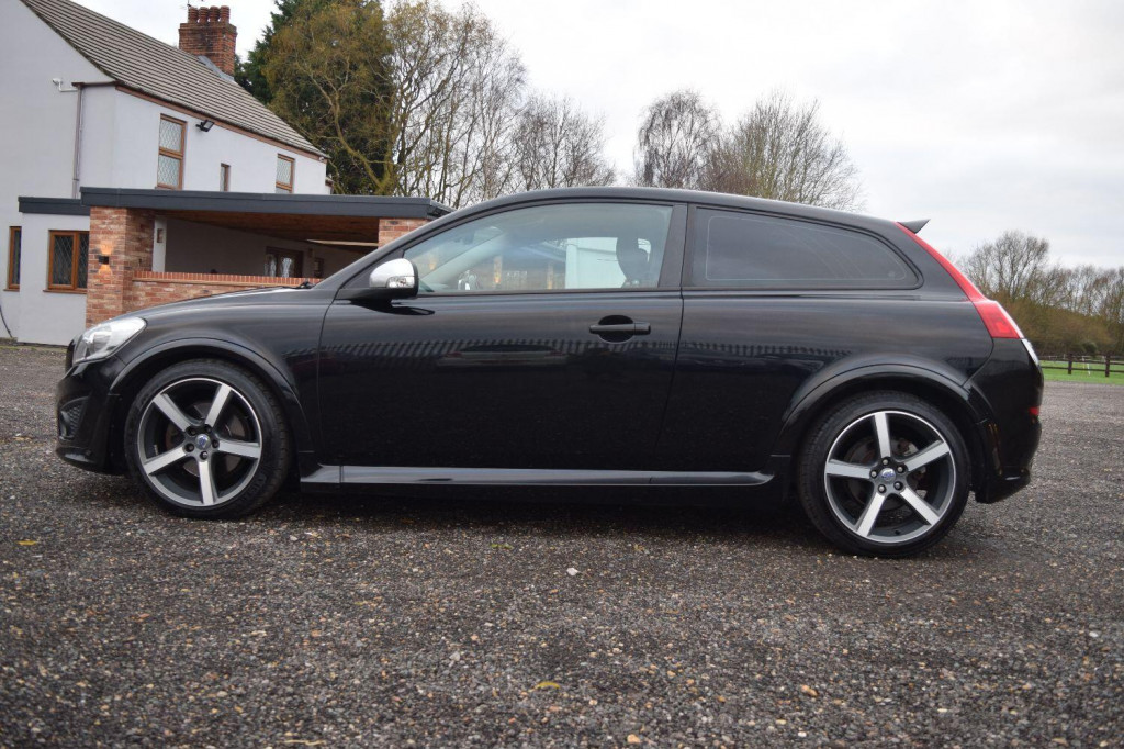 VOLVO C30