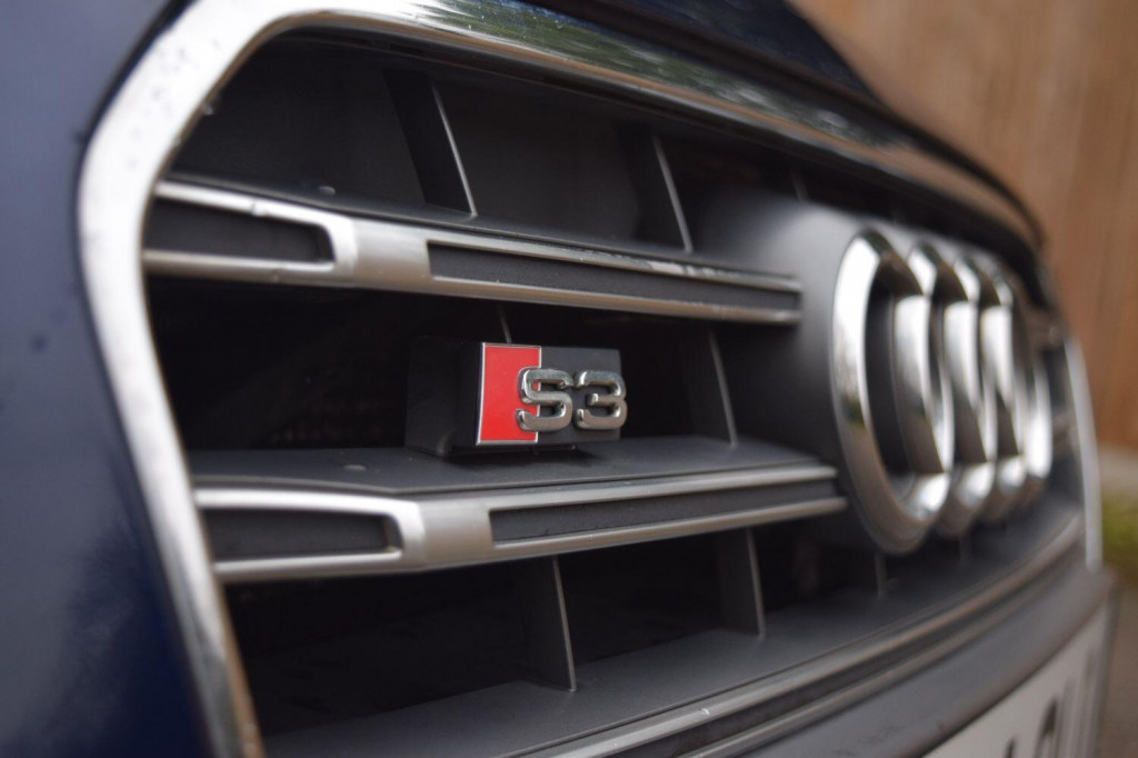 AUDI S3