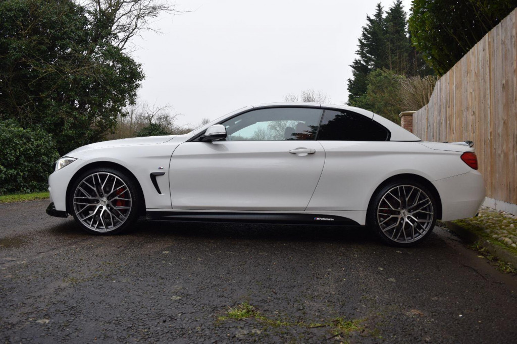 BMW 4 SERIES