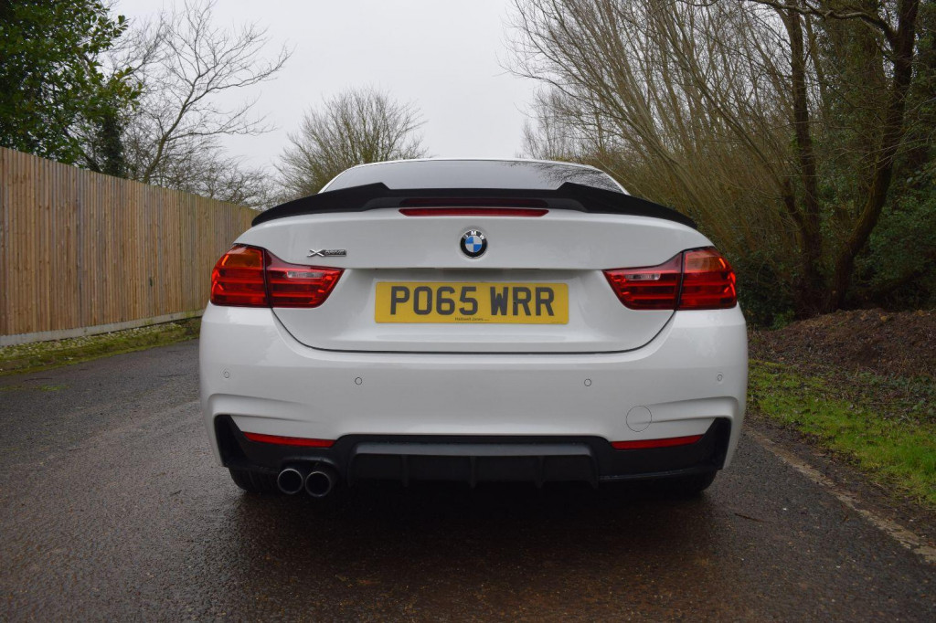 BMW 4 SERIES