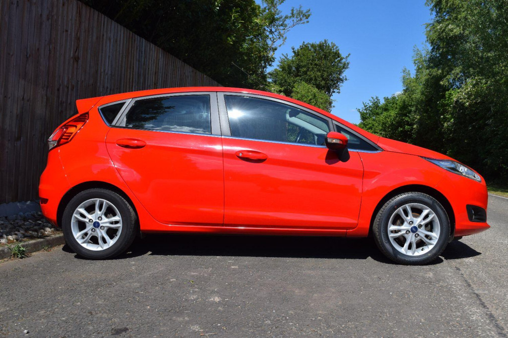 View FORD FIESTA 1.25 Zetec