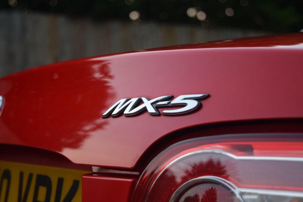 MAZDA MX-5