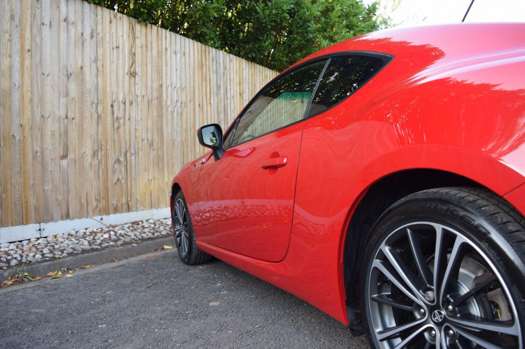 TOYOTA GT86